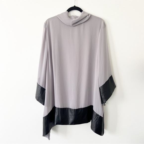 Zoi Flowy Blouse Grey Black faux leather XL - Picture 6 of 8
